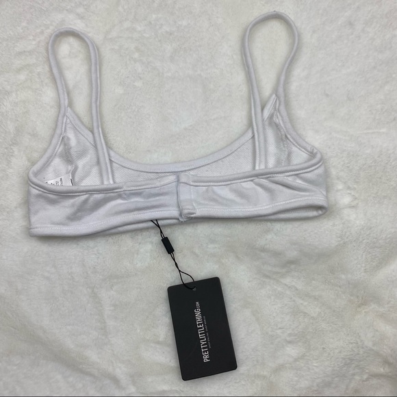 NWT Pretty Little Thing Scoop Neck Strappy Bralette - Picture 11 of 11